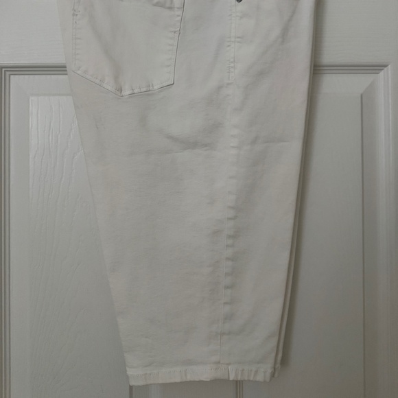 Tommy Bahama - Boardwalk shorts in 3 colors size 14 - Picture 6 of 6